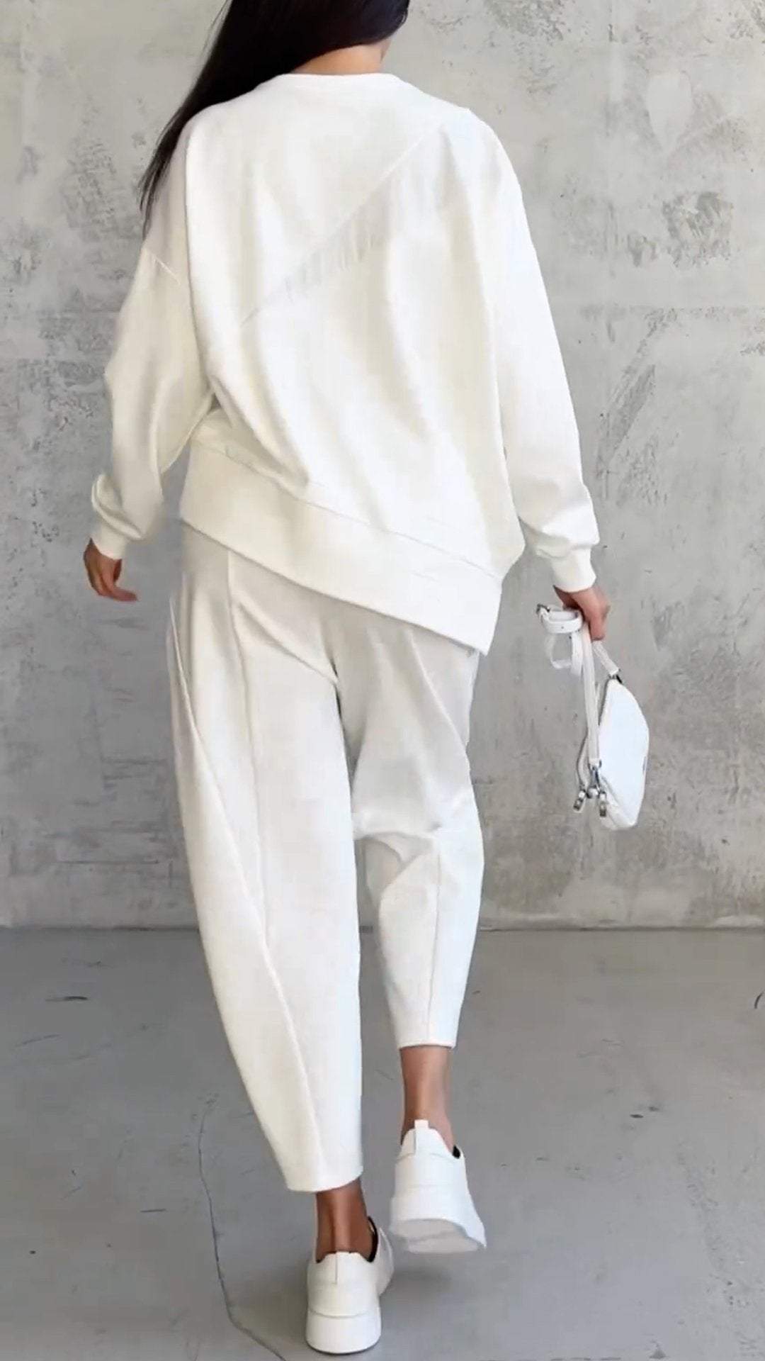 Babette - Dwuczęściowy komplet z okrągłym dekoltem