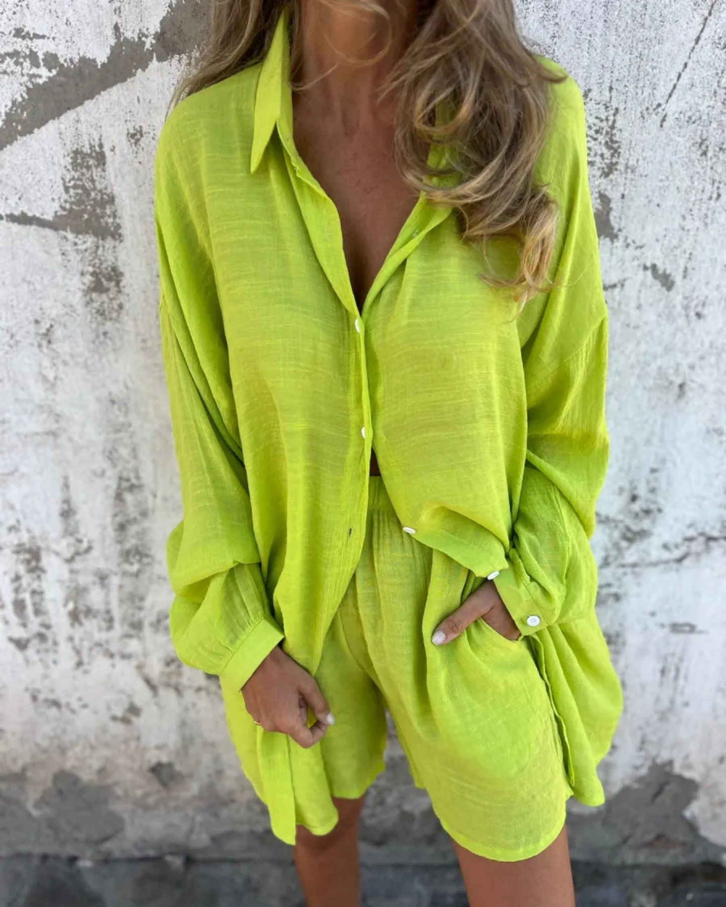 Izela – Letni komplet koszulki i szortów