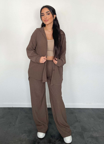 Yona - Zestaw koszula i spodnie