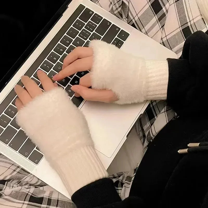 Natalka- rękawiczki sportowe dla kobiet