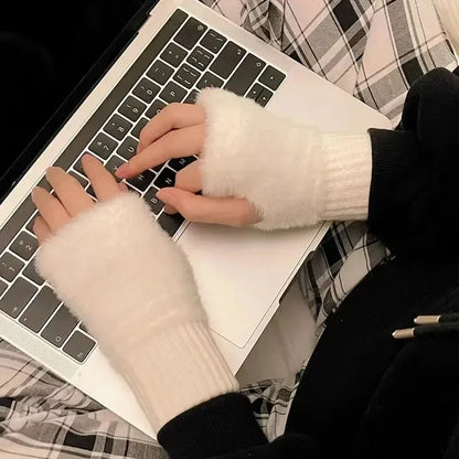 Natalka- rękawiczki sportowe dla kobiet