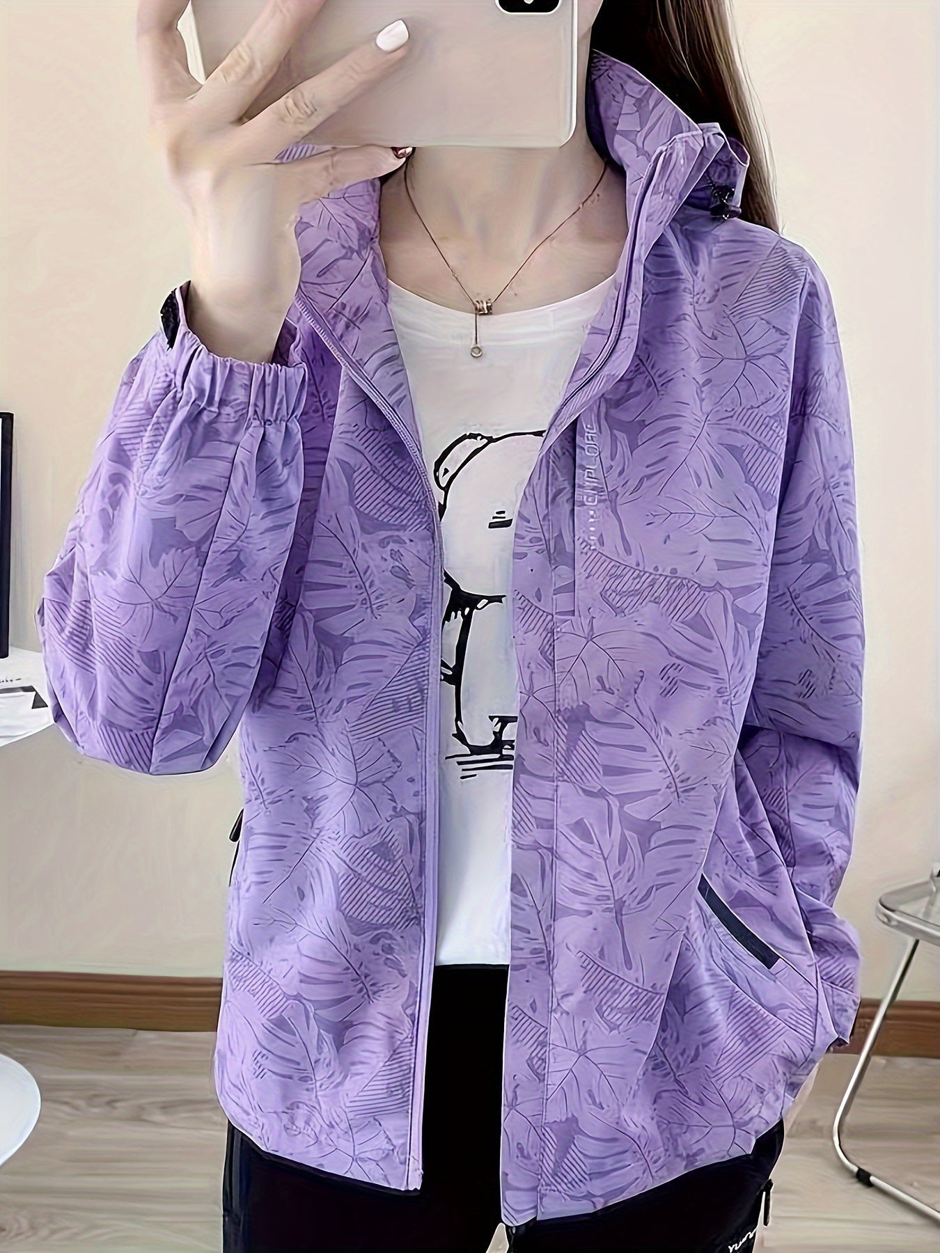 Leonia – Lekka wiatrówka w stylu kamuflażu