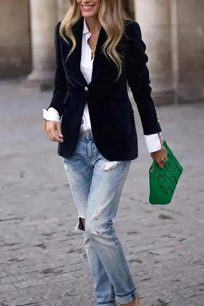 Afrodyta – Elegancka marynarka z aksamitnym wykończeniem